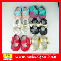 Taiwan factory colorful tassels moccasins breathable soft leather flat shoes with baby